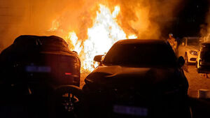 Electric Vehicle Catches Fire in Incheon Vacant Lot, Damaging 9 Vehicles