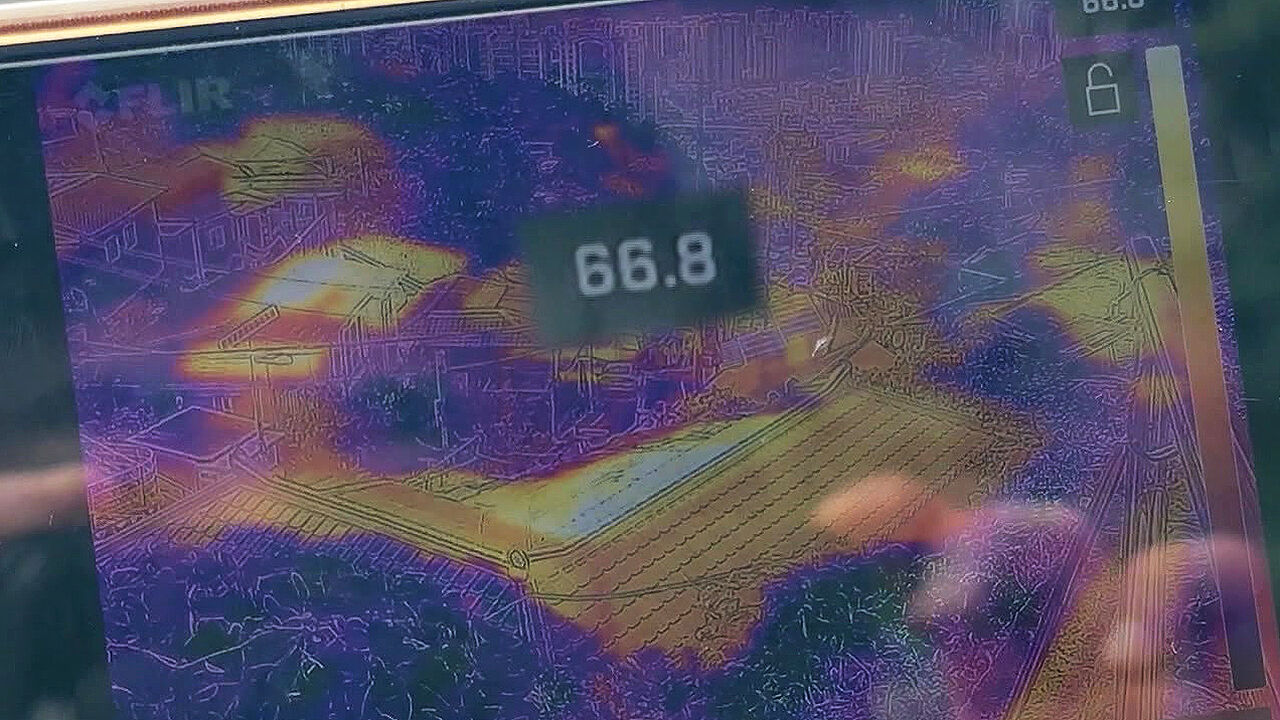 Number of heatwave days varying by residential environment