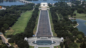 Trump Incensed by Dropped Charges Over Reflecting Pool Damage, Considers Firing U.S. Attorney