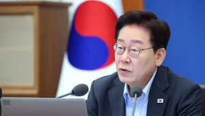 President Lee Jae-myung: "Capital Gains Tax of Only a Few Hundred Million Won on 10 Billion Won Real Estate Profit Lacks Equity"