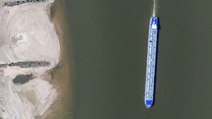 Rhine River Water Levels Drop Due to Drought: Germany Allows Trucks on Holidays, Switzerland on High Alert