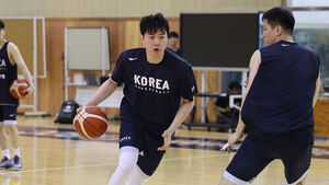 농구 국가대표 이현중, NBA 뉴올리언스&middot;보스턴 캠프 초청&hellip;도전은 계속된다