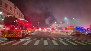 Fire Breaks Out at Jeonju Agricultural and Fishery Market... Major Fire Extinguished After 1 Hour 50 Minutes