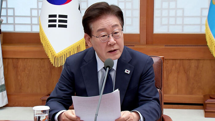 이 대통령 "2028년 중순까지 광주군공항 기능 타 기지로 임시배치"