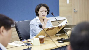 Choo Mi-ae Criticizes Samsung and SK Hynix for Lacking Efforts to Reduce Wastewater Discharge