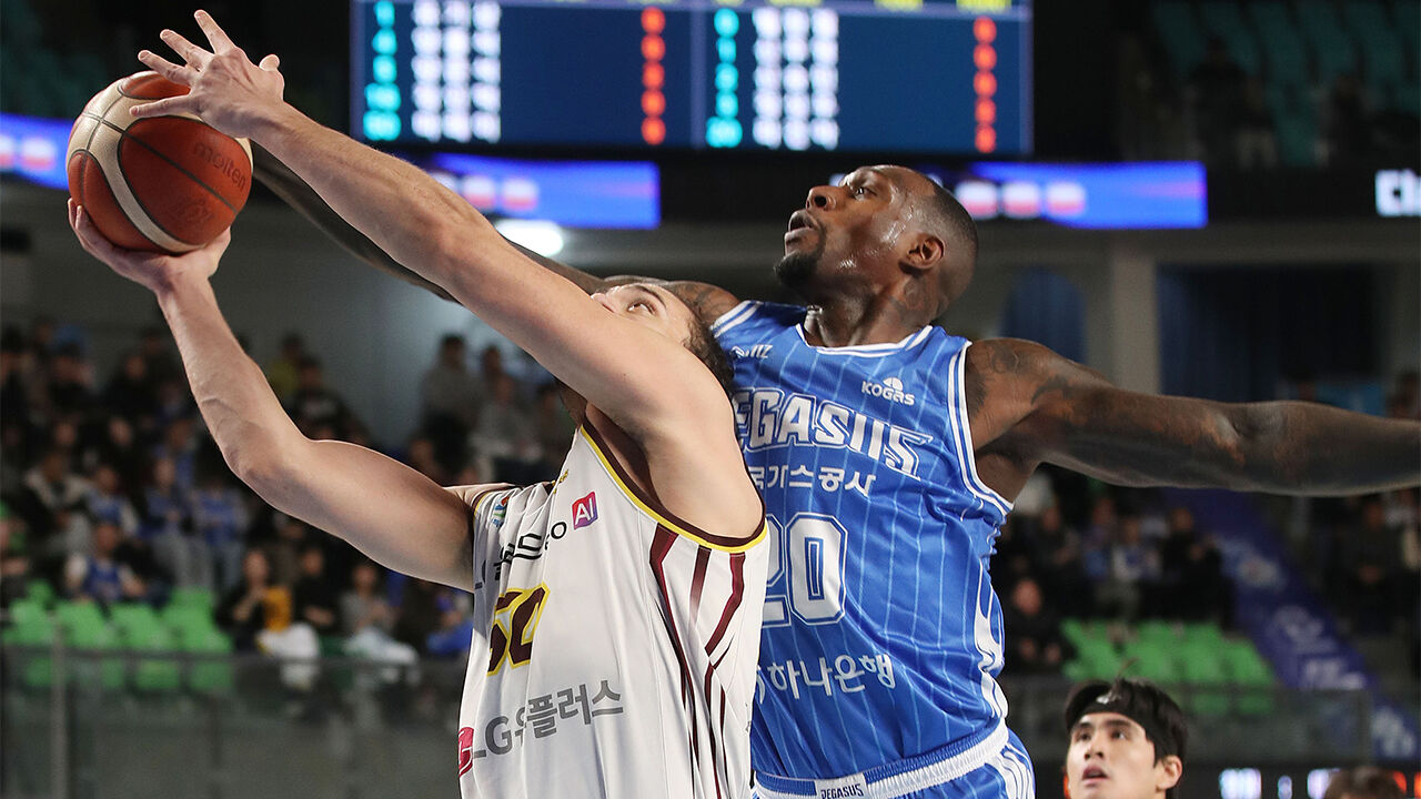 KBL, '세금 분쟁' 가스공사 라건아 등록 여부 담판…내일(12일) 재정위 개최