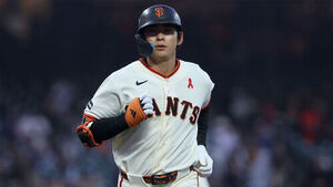 Lee Jung-hoo Hits 9th Homer of Season, Sets New Personal MLB Single-Season Record and Returns to .300 Batting Average