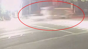 Three People in Their 20s Killed in Head-on Collision Between Car and Dump Truck in Anseong