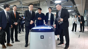 Government Pushes for Special Act to Commercialize Delivery and Parking Mobile Robots