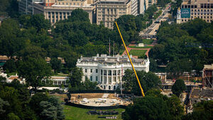 U.S. Chief Justice Allows Construction of Trump's White House Ballroom to Continue for Now