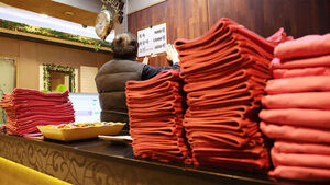 "Free Towels for Men, 500 Won for Women"... NHRCK Rules It "Gender Discrimination"