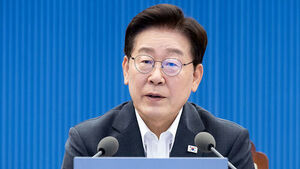 Cheong Wa Dae: Detailed Plan for Selective Conscription System to Be Announced Within the Year... Roadmap Discussed