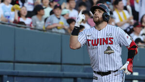 LG's Austin Resumes Home Run Production After 14 Days... Chasing Leader Kim Do-young by 2