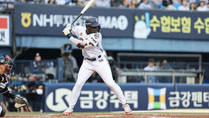 Former Doosan Bear Cameron Hits RBI Double in MLB Return&hellip; 1-for-4
