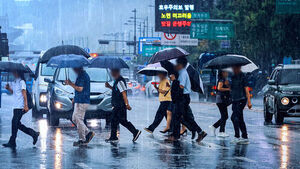 Heavy Rain to Soak Country Through Monday, Exceeding 200mm in South Chungcheong