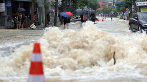 Geoje Logs 640 mm of Rain in a Day, Highest Since Typhoon Rusa in 2002