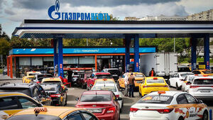 "Lines of 200 Cars at Gas Stations": Russia's Fuel Shortage Deepens