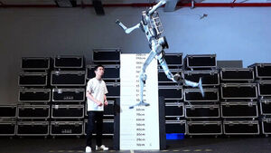 Leaping 2 Meters From a Standstill and Landing Smoothly... "Surpassing Usain Bolt's Record"