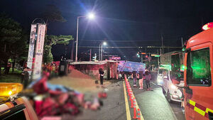 Three Sanitation Workers Killed in Collision Between Dump Truck and Garbage Truck