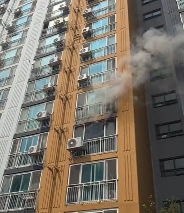 의정부 아파트 화재 (사진=경기도북부소방재난본부 제공, 연합뉴스)