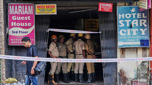 Fire at Kolkata Hotel Kills 9, Including 5 Bangladeshi Nationals