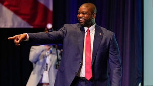 Trump-Backed Candidates See Mixed Fates in Florida and Wyoming Gubernatorial Primaries
