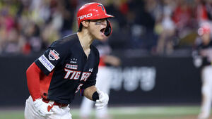 Kim Do-young's Clamping Three-Run Homer and Lee Eui-lee's 3rd Straight Save Propel KIA to 4th Consecutive Win