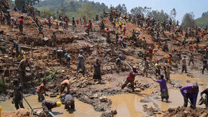 Gold Mine Collapse in Central African Republic Leaves at Least 100 Dead