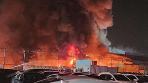 Fire at Used Car Export Complex in Okryeon-dong, Incheon Damages 58 Vehicles