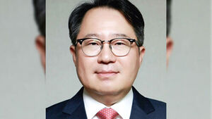 한은 부총재 "금리 인상 부작용도&hellip;균형있게 판단"