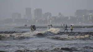 Cargo Ship Sinks in Bay of Bengal Near India: 2 Rescued, 22 Missing