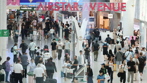 Duty-Free Shops Cementing Foreigner-Centric Structure... Foreigners Account for 77% of July Sales