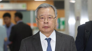 '가짜 수산업자 금품수수' 박영수 전 특검, 벌금형으로 감형