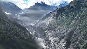 Rescue Operations Suspended at Tibet Landslide Site Over Collapse Fears of Upstream Natural Dam