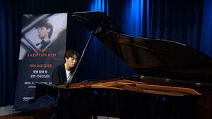 Long-Thibaud Competition Winner and Harvard Literature Student Releases Debut Album