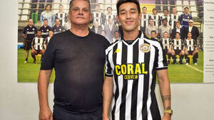 Song Min-kyu Joins Portuguese First-Division Club Nacional on Two-Year Deal