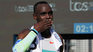 Ethiopia's Gobena Wins Sydney Marathon with Course Record for First Major Title
