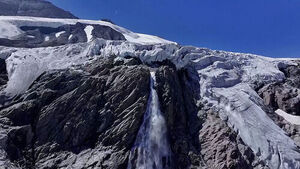 Over 25,000 Glacial Lakes Formed as 90,000 Glaciers Melt... "Ticking Time Bombs"