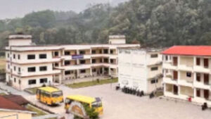 "Dormitory Flooded in Seconds... Turn the Bus Around!" Bridge Collapsed Right After