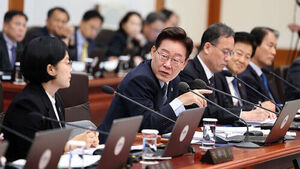 한 총리, 이 대통령 '주택 공급' 지시에 "직 걸고 최선 다하겠다"