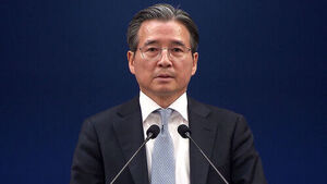 개각 발표 다음 날 사의 표명&hellip;'돌연 사퇴' 왜?