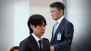 Former Football Association Chief Chung Mong-gyu Summoned as Suspect Over Hong Myung-bo's Appointment