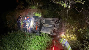 SUV Plunges 10 Meters Off National Highway in Jeongseon, Gangwon Province; Driver in 60s Seriously Injured