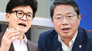 Han Dong-hoon Faces Crossfire Over Kim Seung-won Favoritism Allegations... Kim Seung-won Says, "Acquittal Was Fitting... Want to Clear My Name"
