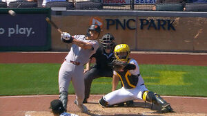 San Francisco's Lee Jung-hoo Breaks Slump With Refreshing Double