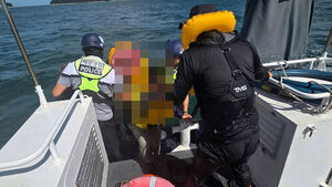 Motorboat Sinks Off Dangjin, South Chungcheong Province; All Six People Aboard Rescued Safely