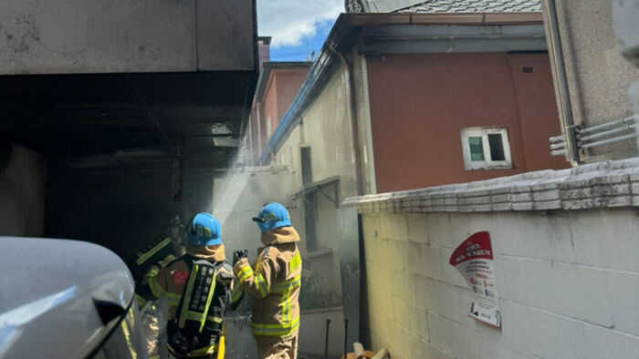 Fire at a multi-family housing in Junggok-dong, Gwangjin-gu, Seoul (Photo: Provided by Seoul Gwangjin Fire Station)
