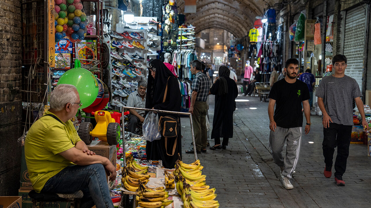 How long can they hold out… A market alley in Tehran, Iran (Photo: Getty Images)