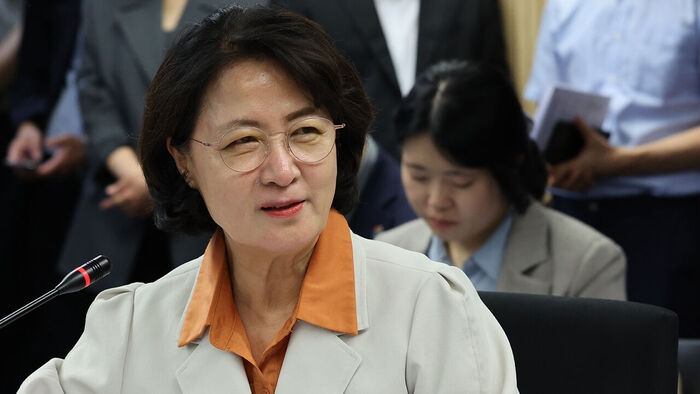 추미애 "대통령 지지율, 검찰개혁 때문&hellip;중수청장 임명은 모순"