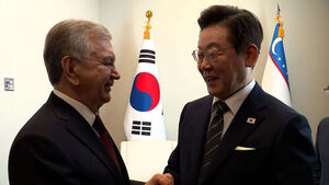 한국&middot;우즈벡 정상회담&hellip;핵심 광물 공급망 등 협력 확대 모색